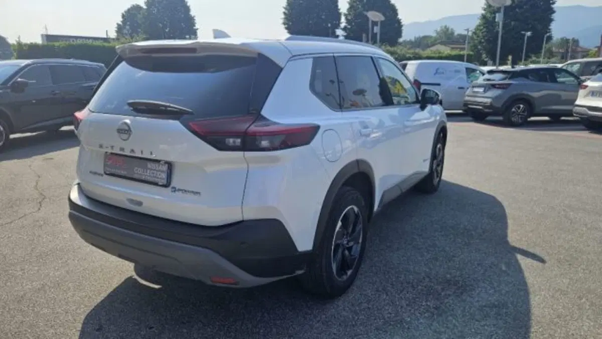 Nissan X-Trail usata a Lucca (4)