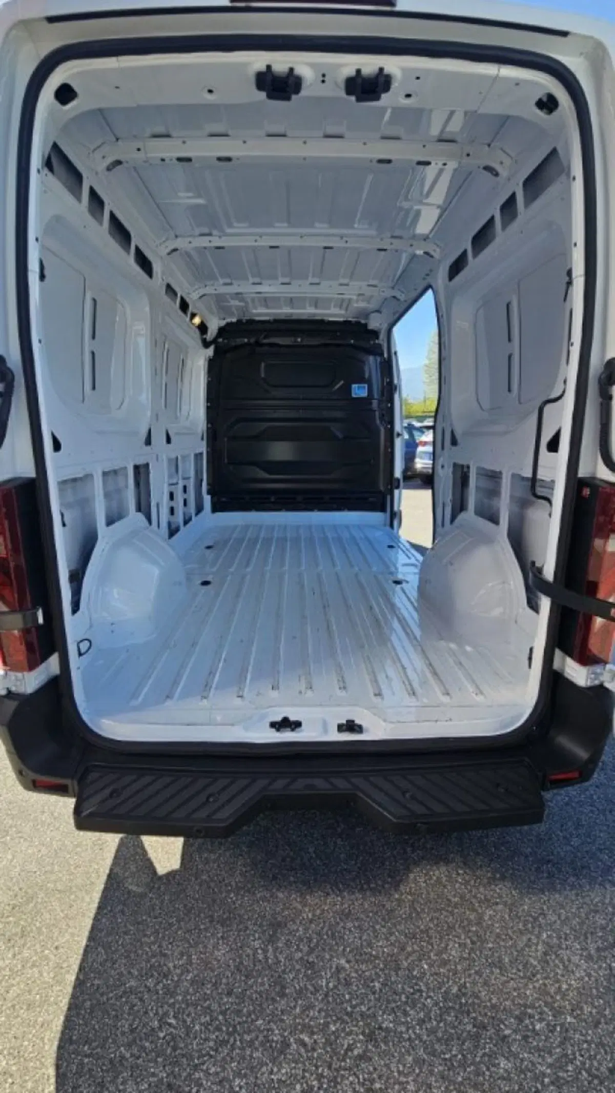 Nissan Interstar Furgone usata a Lucca (16)