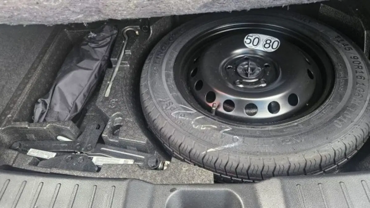 Nissan Juke usata a Lucca (17)