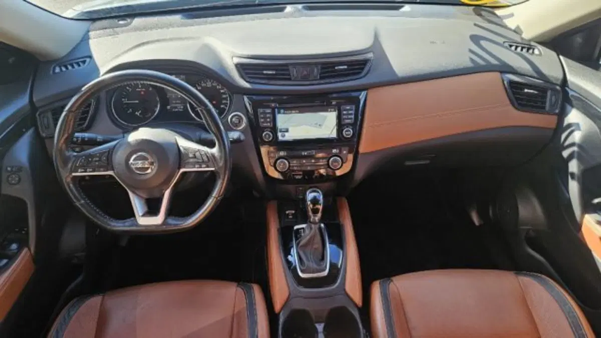 Nissan X-Trail usata a Lucca (15)