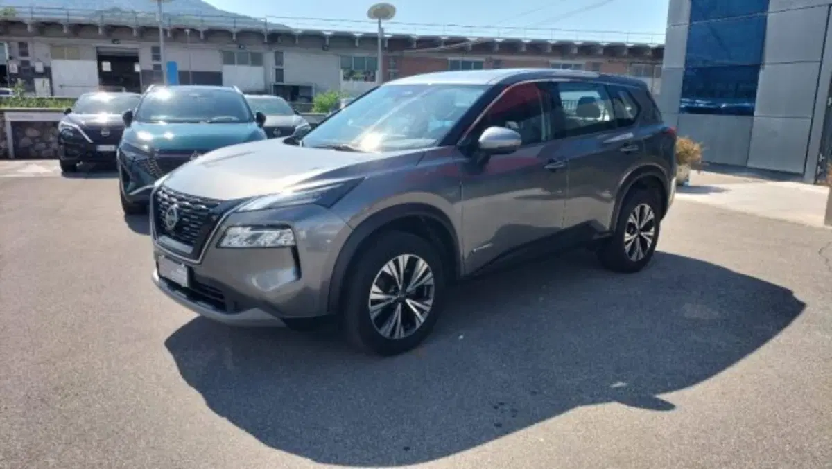 Nissan X-Trail usata a Lucca (8)