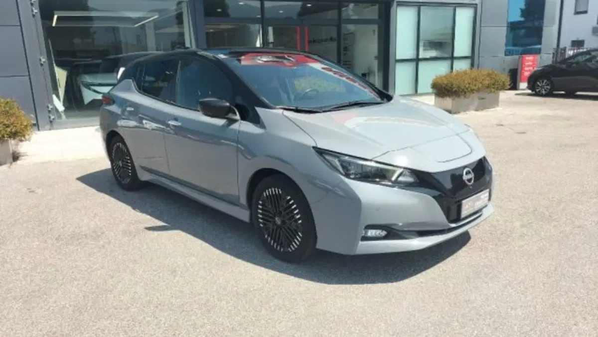 Nissan Leaf usata a Lucca (2)
