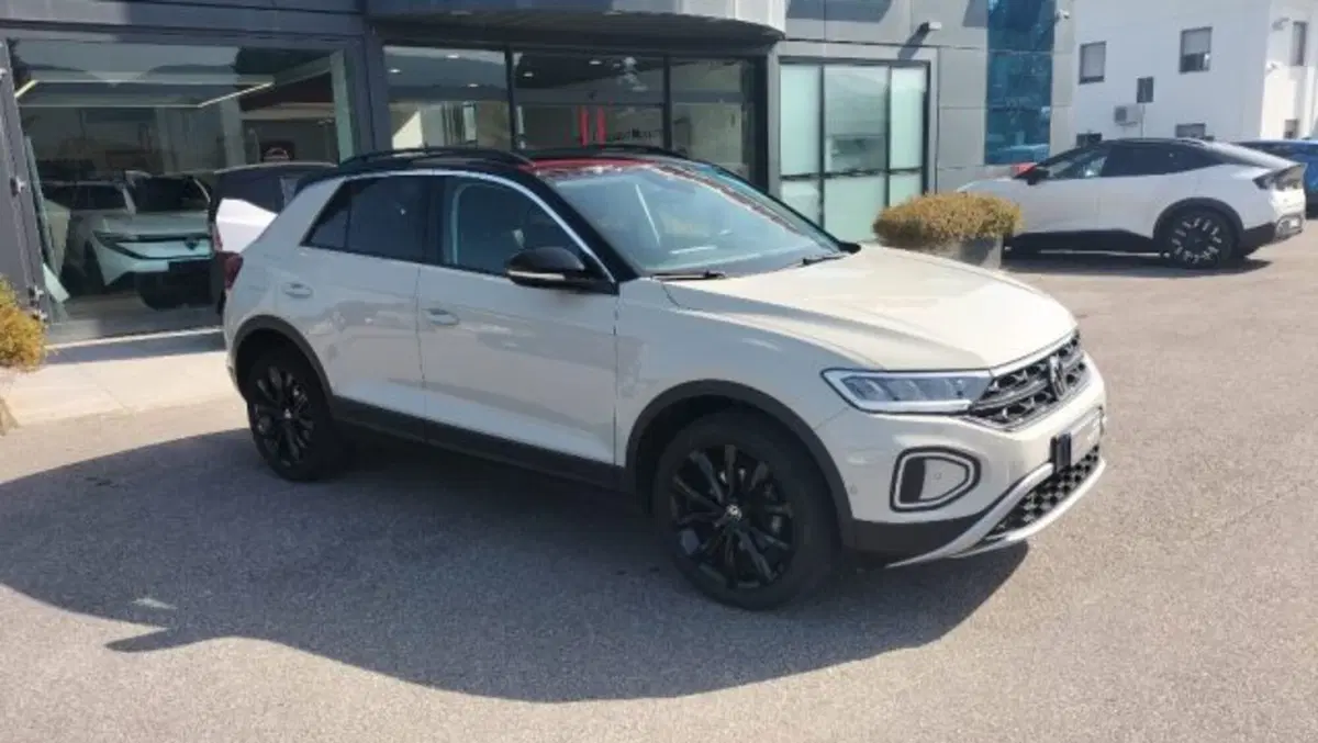 Volkswagen T-Roc usata a Lucca (2)