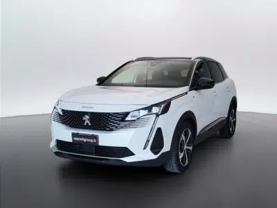 Peugeot 3008 BlueHDi 130 S&amp;S EAT8 GT Pack del 2022 usata a Mosciano Sant'Angelo