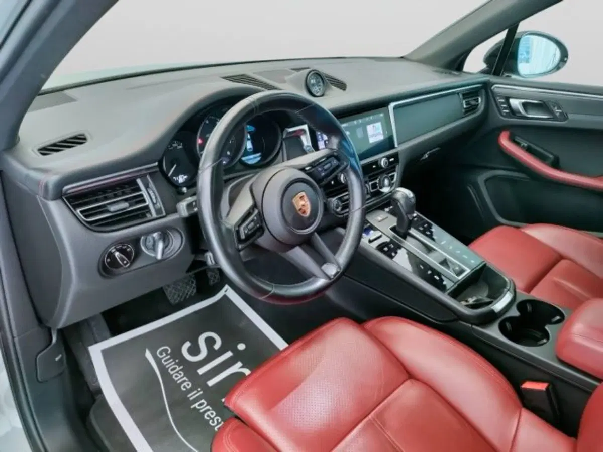 Porsche Macan usata a Teramo (17)