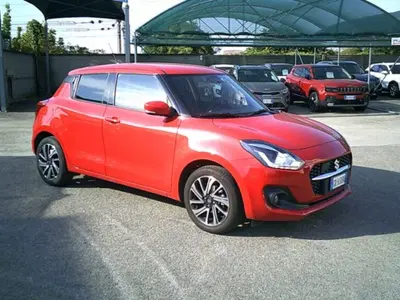Suzuki Swift 1.2h Top 2wd del 2023 usata a Novara