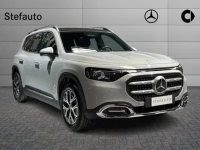 Mercedes-Benz GLB 200 Automatic Sport Plus nuova a Bologna