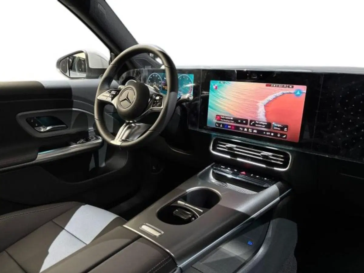 Mercedes-Benz GLB nuova a Bologna (15)
