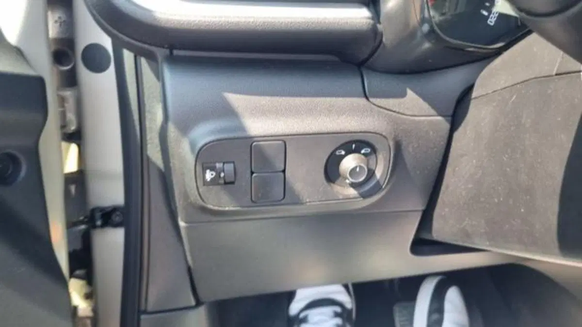 Citroen C3 usata a Savona (9)