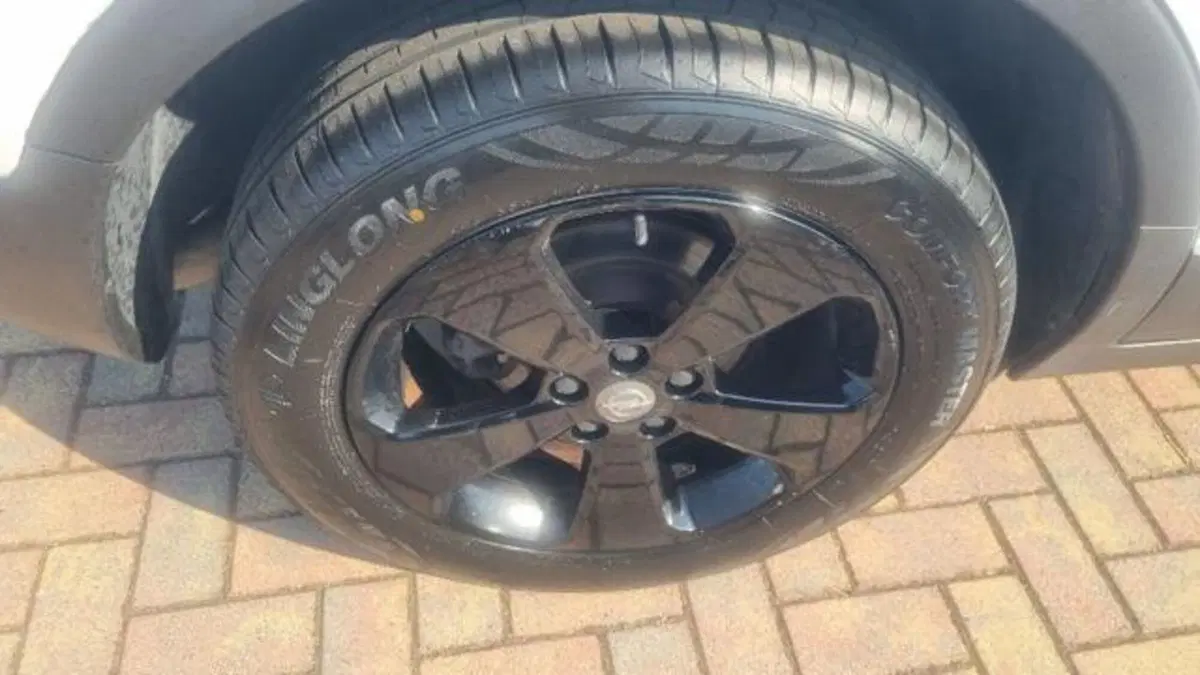 Opel Mokka usata a Savona (10)