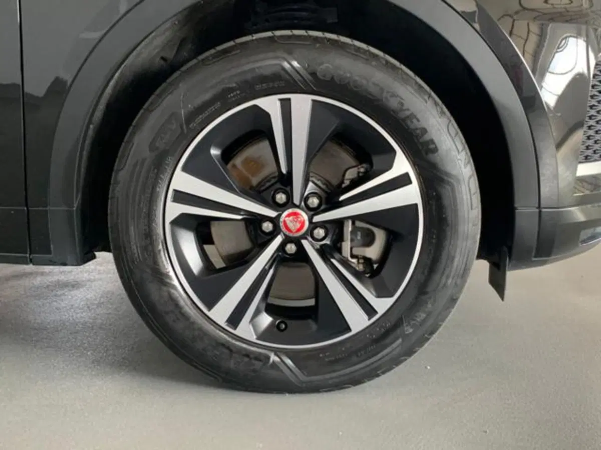 Jaguar E-Pace usata a Firenze (7)
