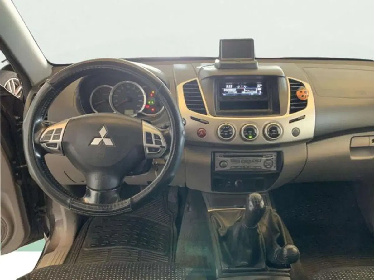 Mitsubishi L200 usata a Firenze (9)