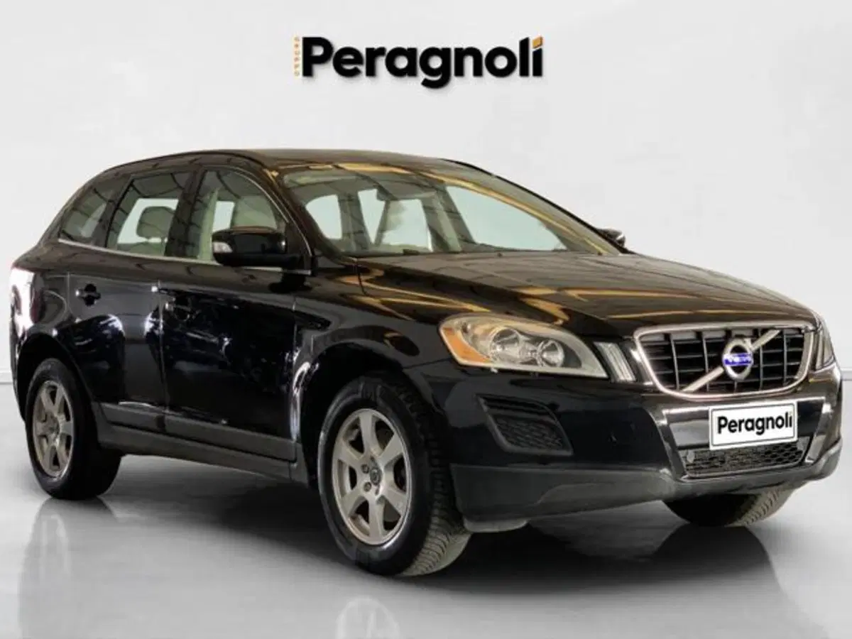 Volvo XC60 usata a Firenze (4)