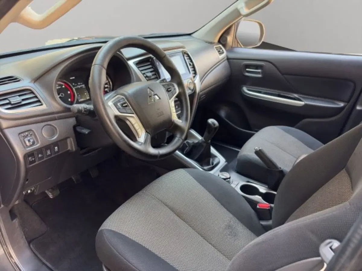 Mitsubishi L200 usata a Perugia (10)