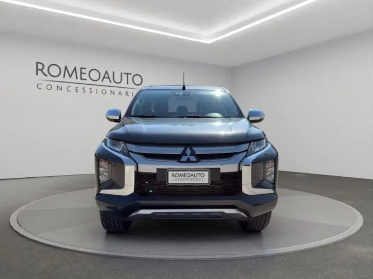 Mitsubishi L200 usata a Perugia (9)
