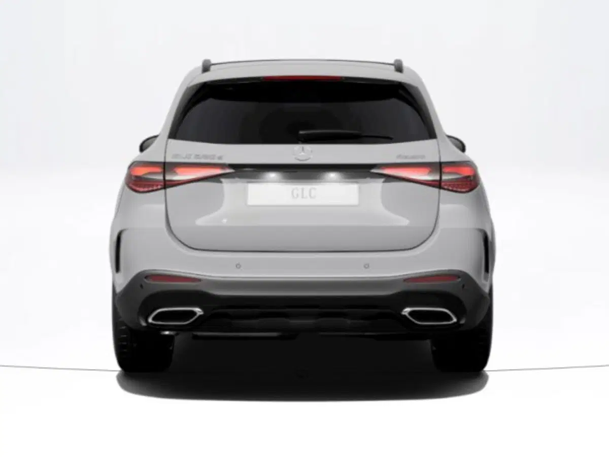 Mercedes-Benz GLC nuova a Verona (4)