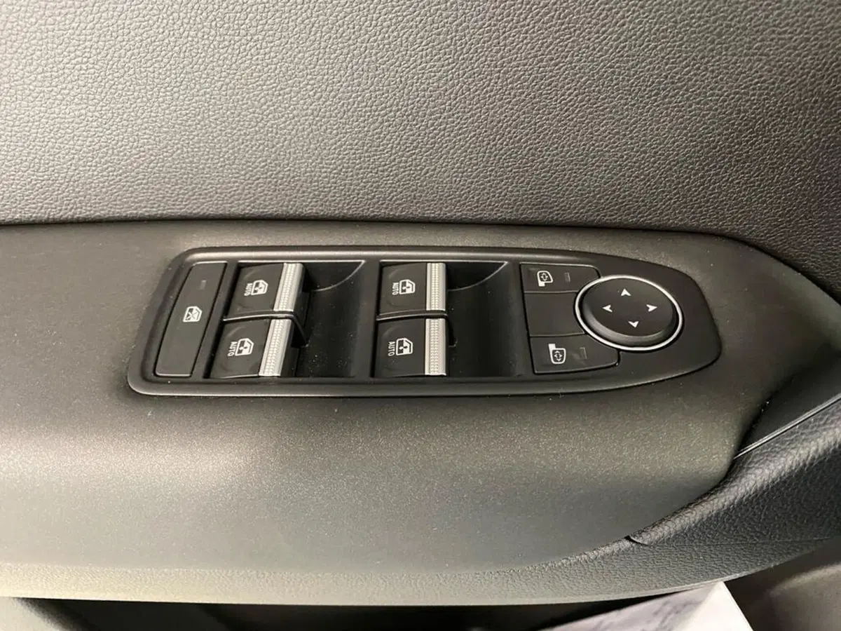 Renault Symbioz nuova a Torino (14)