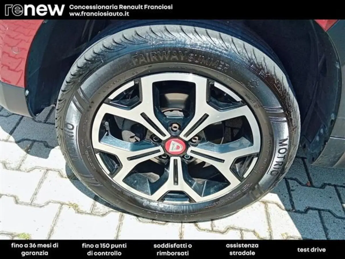 Dacia Duster usata a Modena (13)