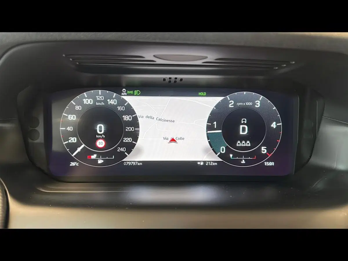 Land Rover Discovery Sport usata a Varese (10)