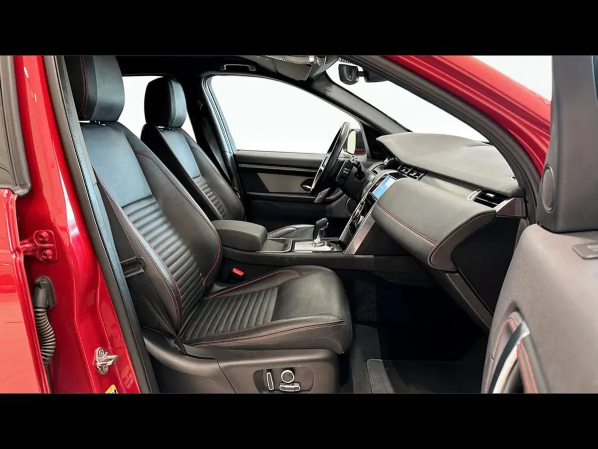 Land Rover Discovery Sport usata a Varese (3)