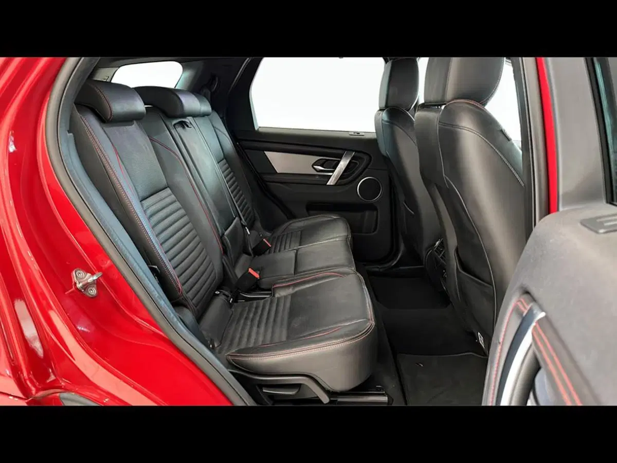 Land Rover Discovery Sport usata a Varese (5)