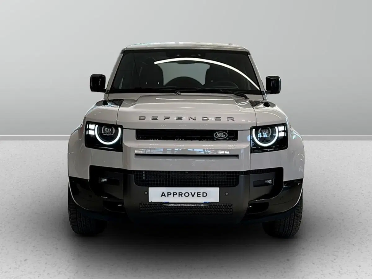Land Rover Defender usata a Varese (8)