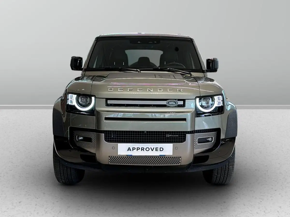 Land Rover Defender usata a Varese (8)