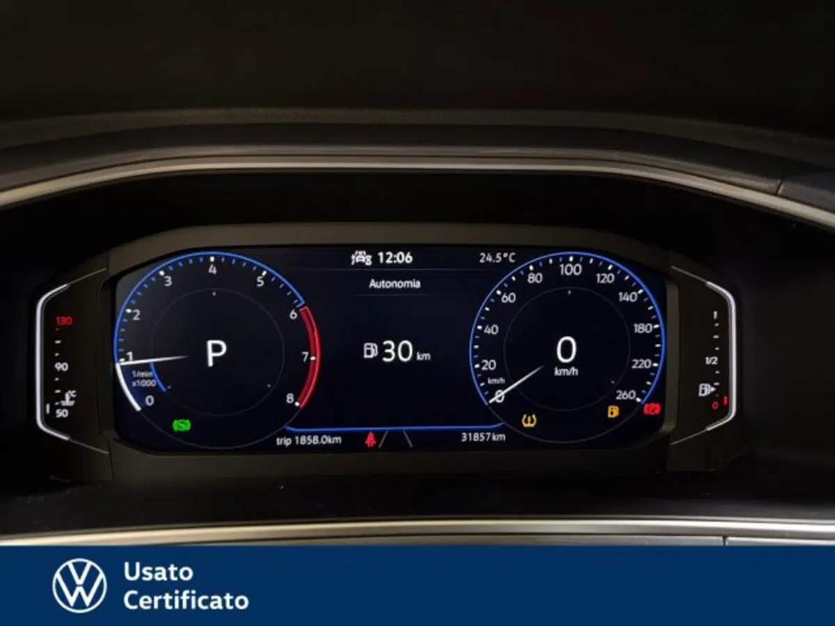 Volkswagen T-Roc usata a Vicenza (14)
