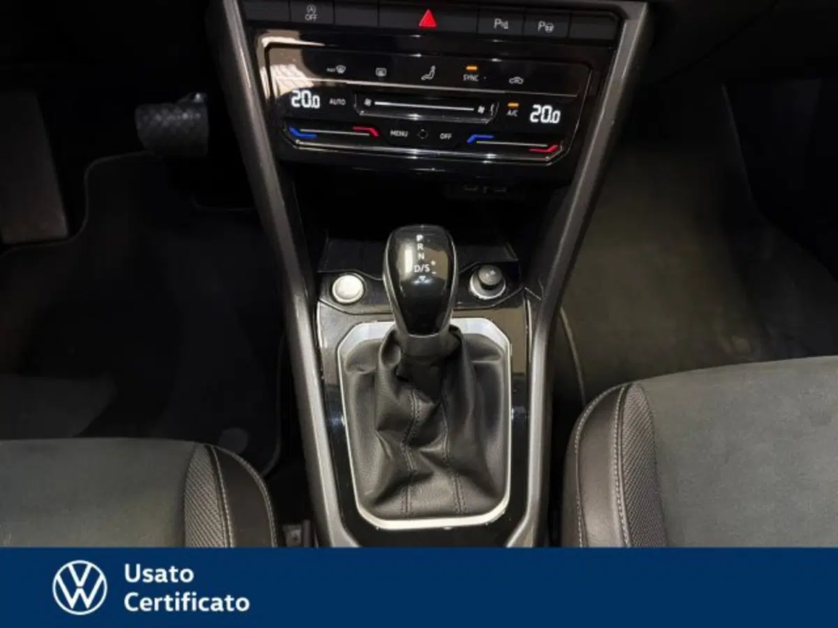 Volkswagen T-Roc usata a Vicenza (11)