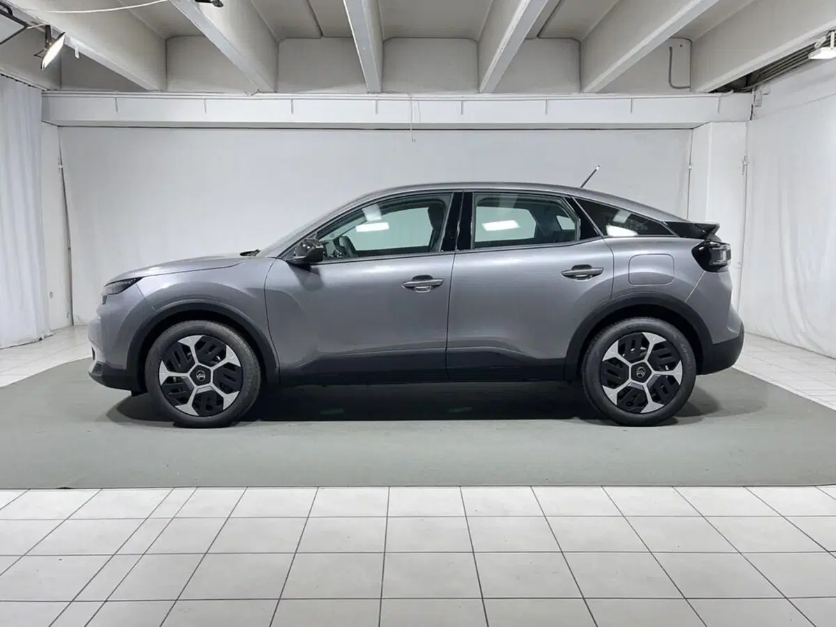 Citroen C4 nuova a Sondrio (2)