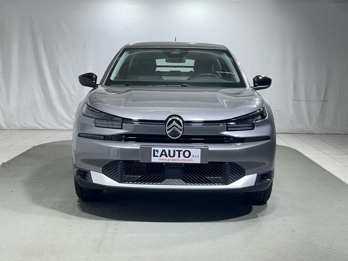 Citroen C4 nuova a Sondrio (8)