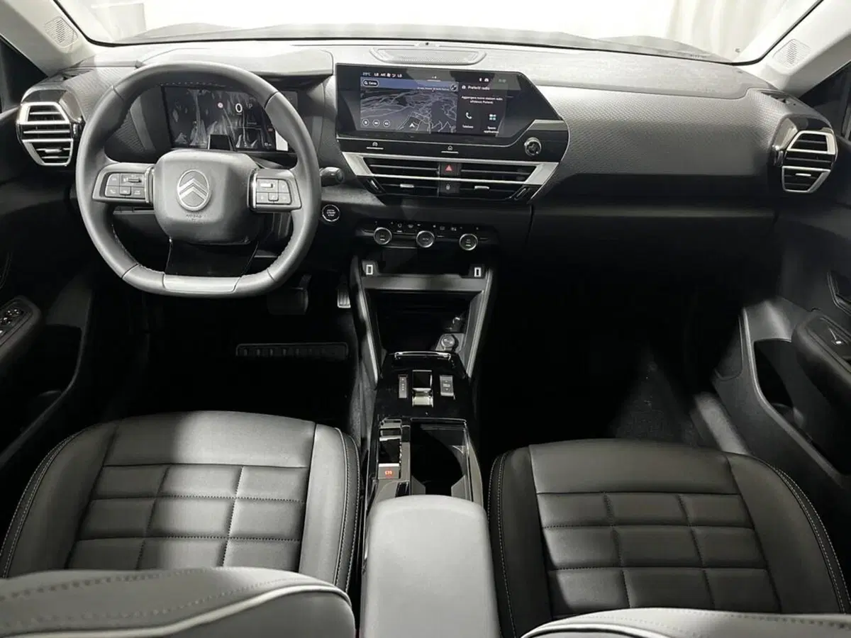 Citroen C4 nuova a Sondrio (12)