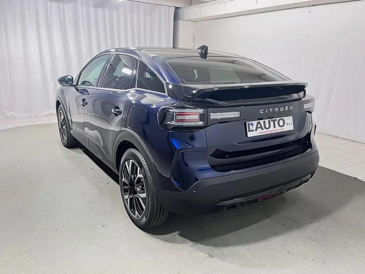 Citroen C4 nuova a Sondrio (3)