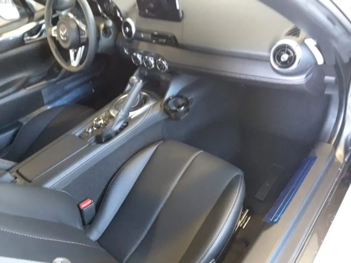 Mazda MX-5 nuova a Firenze (7)
