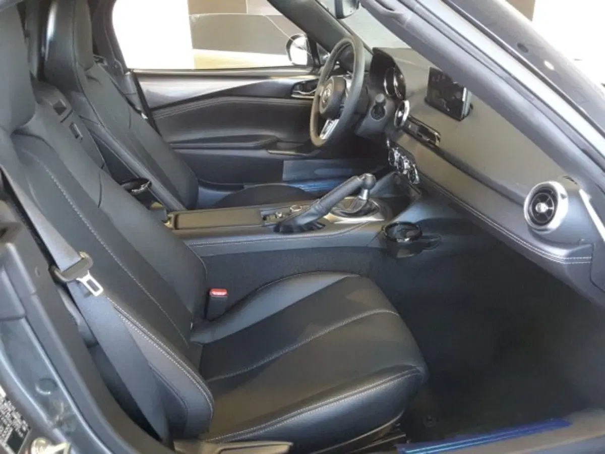 Mazda MX-5 nuova a Firenze (8)