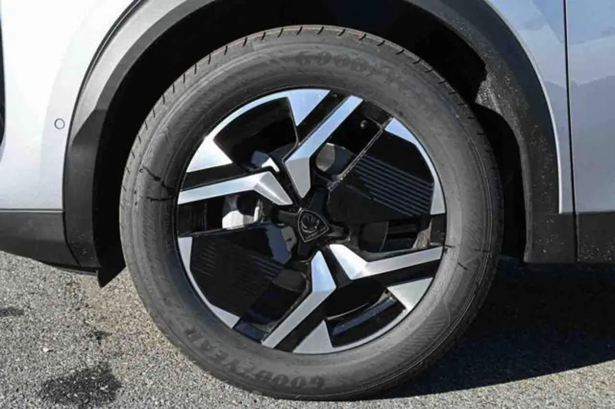 Peugeot 2008 nuova a Torino (6)