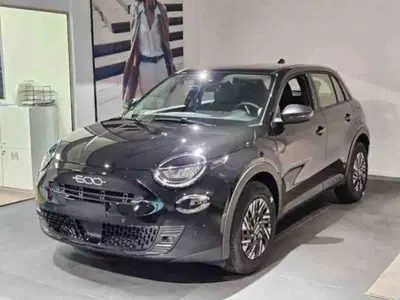 Fiat 600 1.2 hybrid 110cv auto nuova a Pianezza