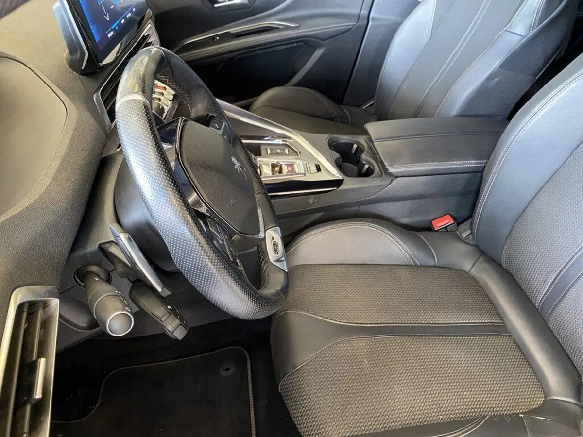 Peugeot 5008 usata a Torino (7)