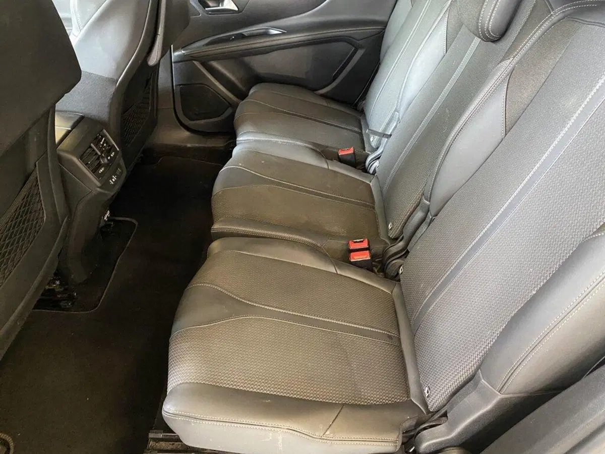 Peugeot 5008 usata a Torino (8)
