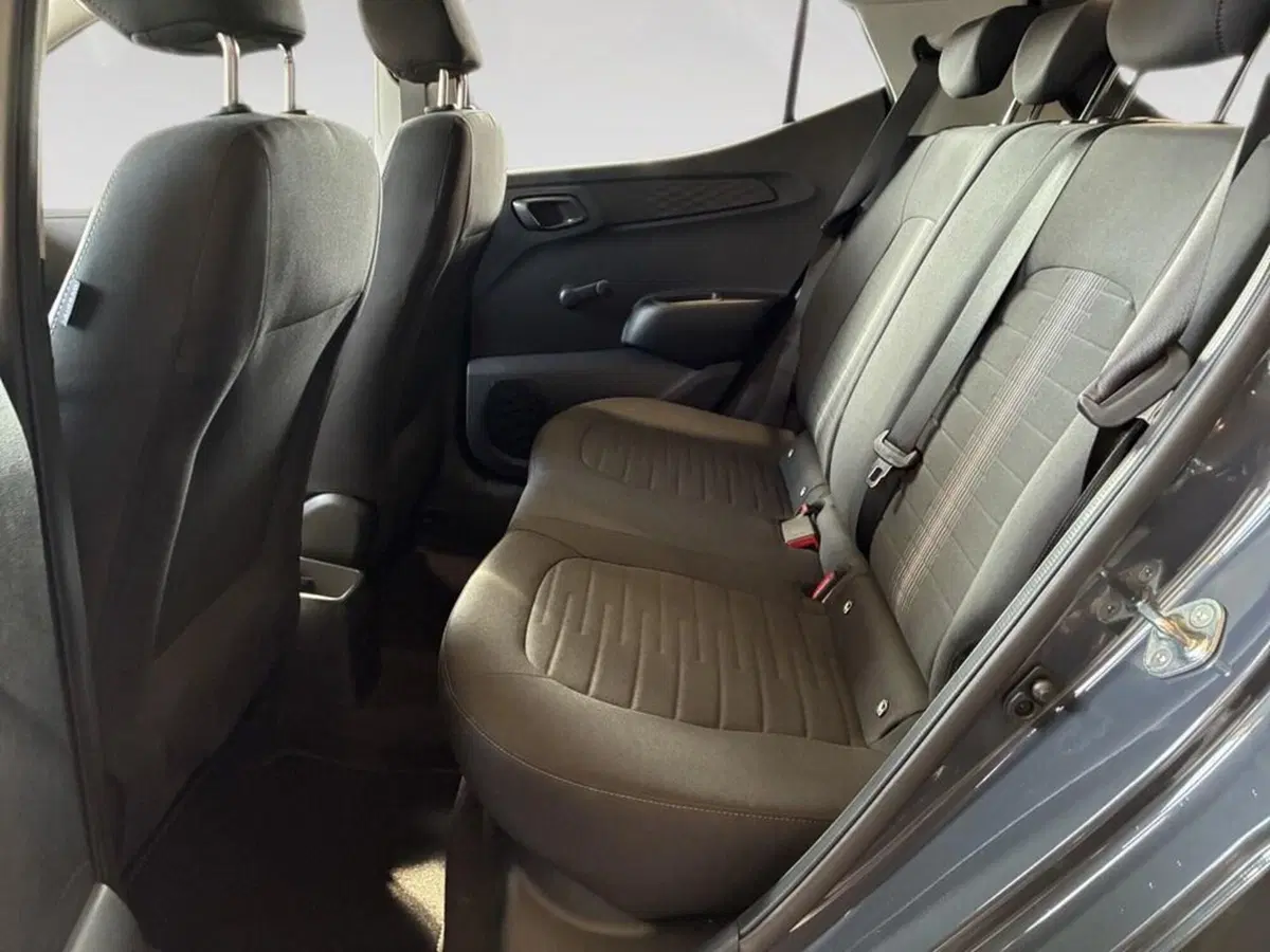Hyundai i10 usata a Torino (8)