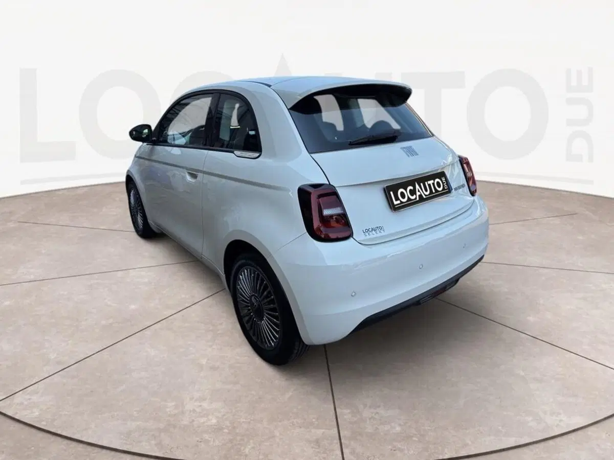 Fiat 500 nuova a Torino (5)
