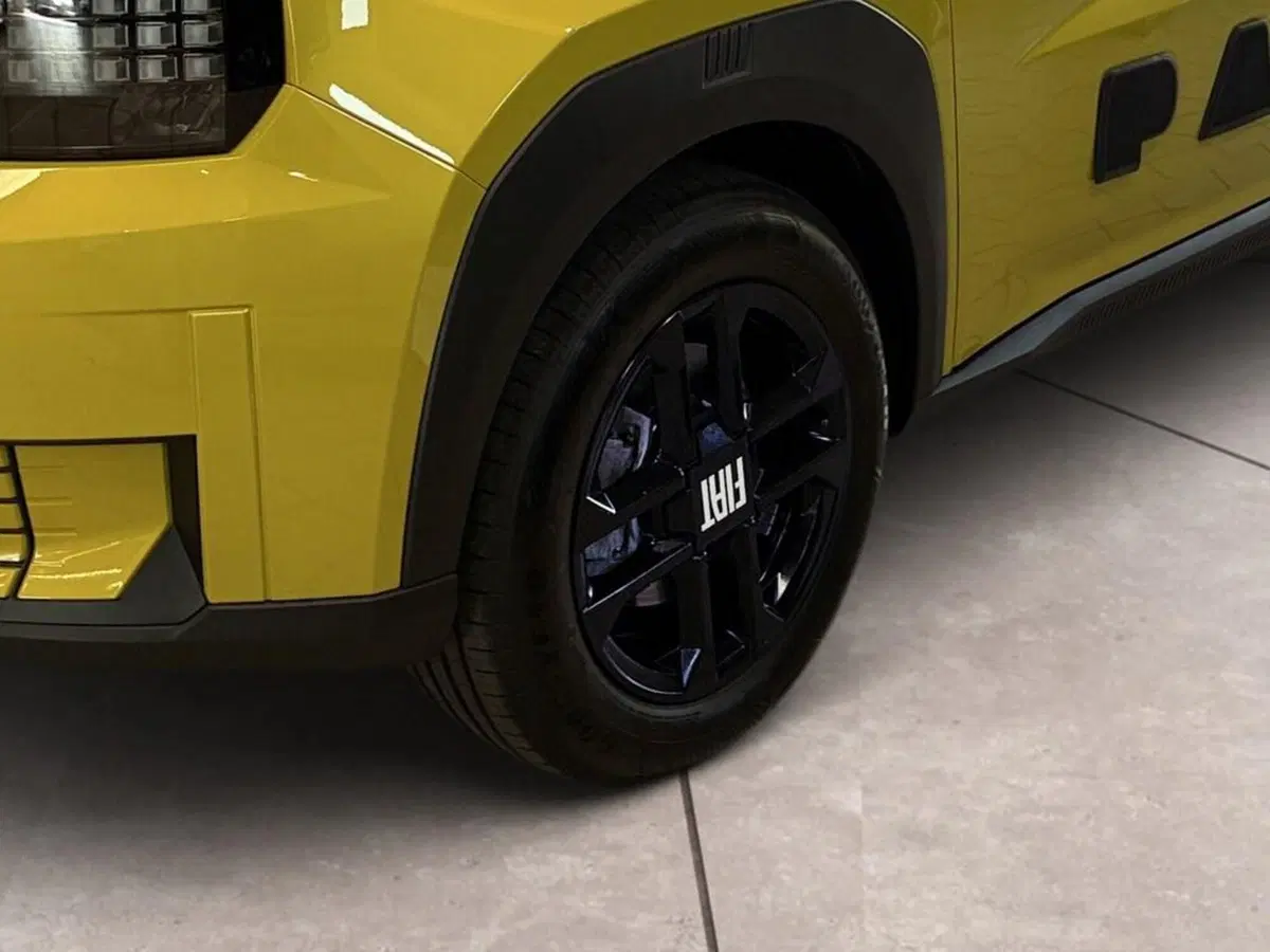 Fiat Grande Panda nuova a Torino (15)