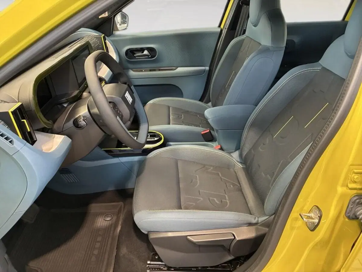 Fiat Grande Panda nuova a Torino (7)