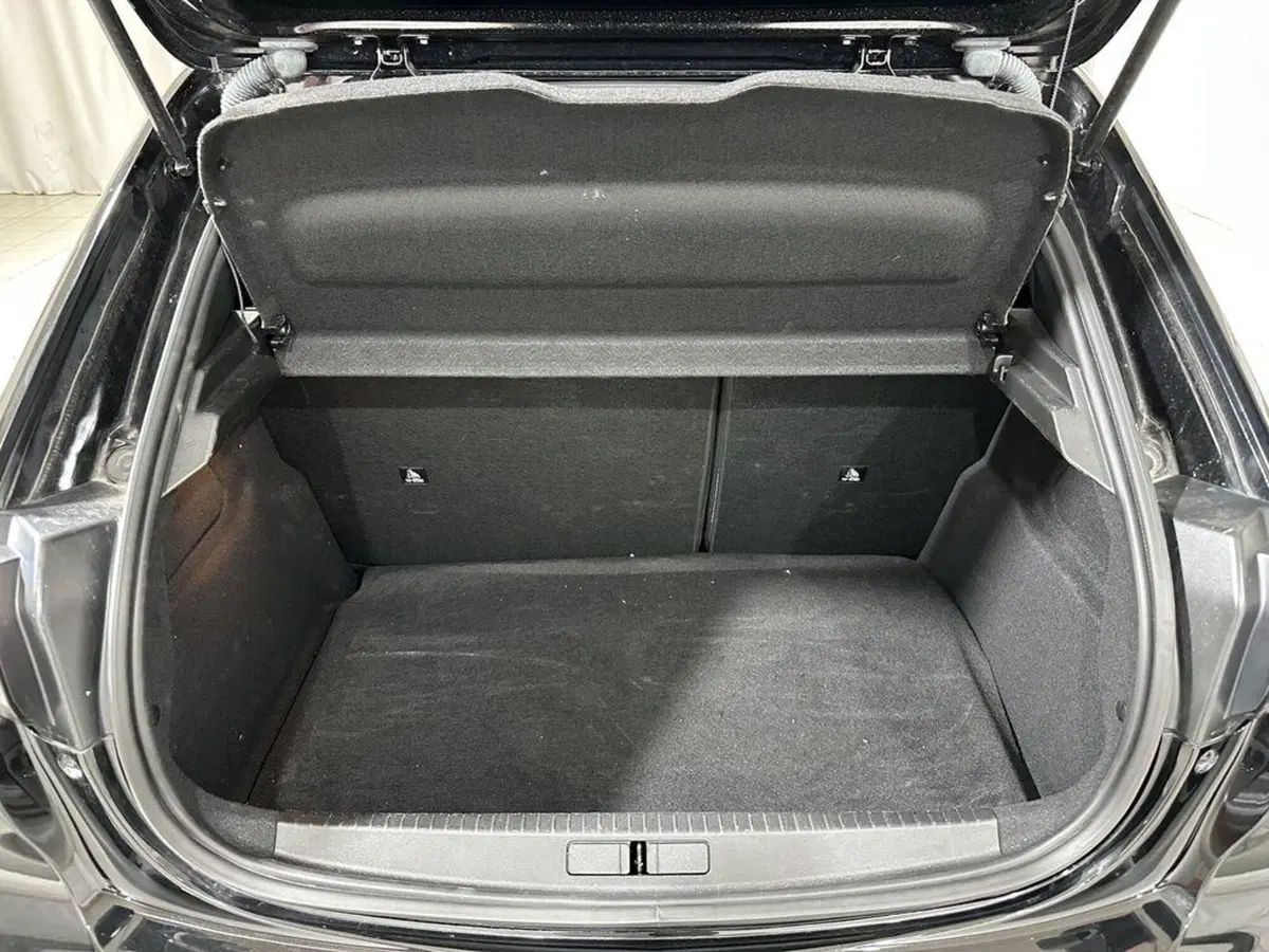 Peugeot 208 usata a Sondrio (15)