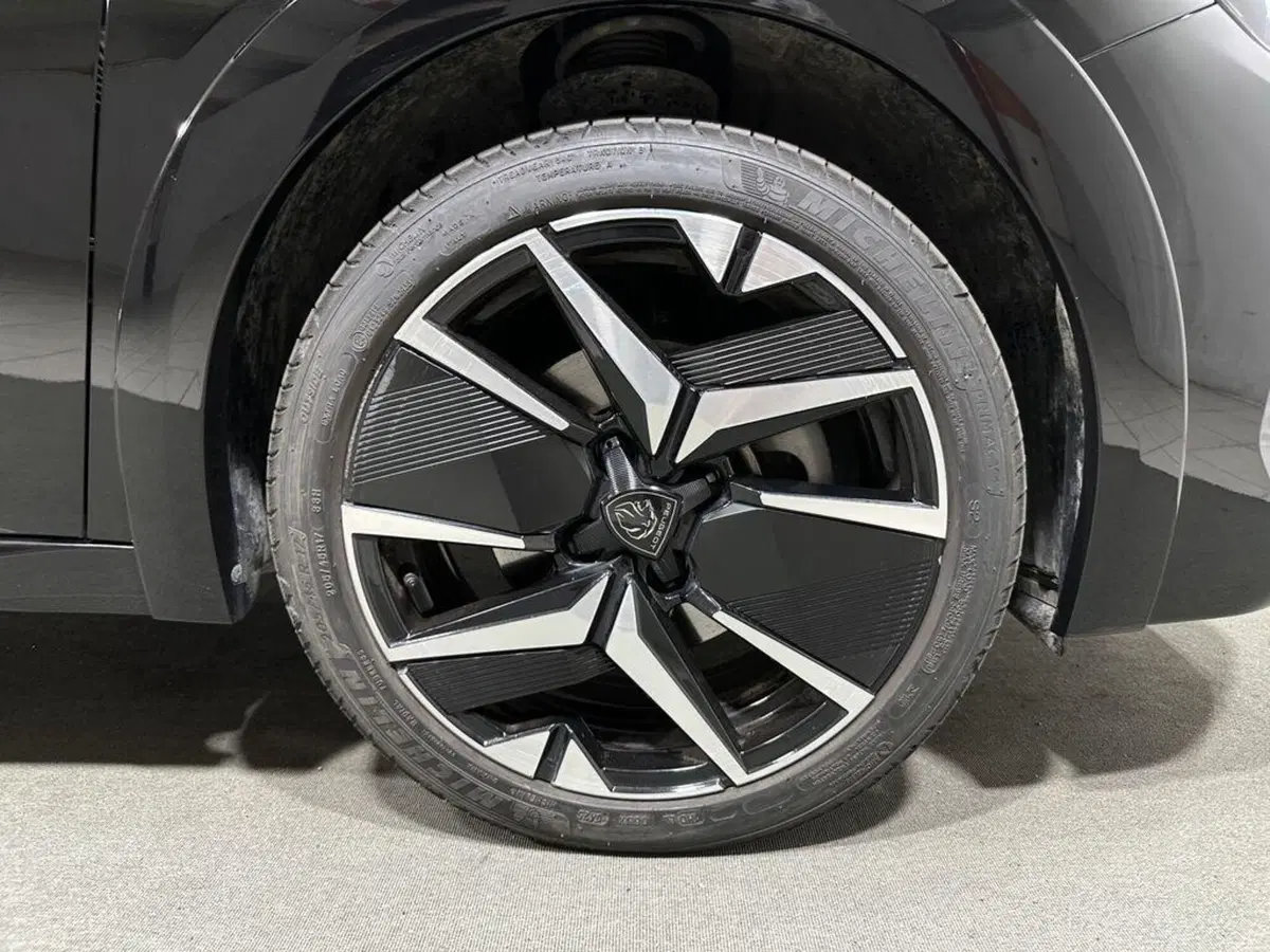Peugeot 208 usata a Sondrio (9)