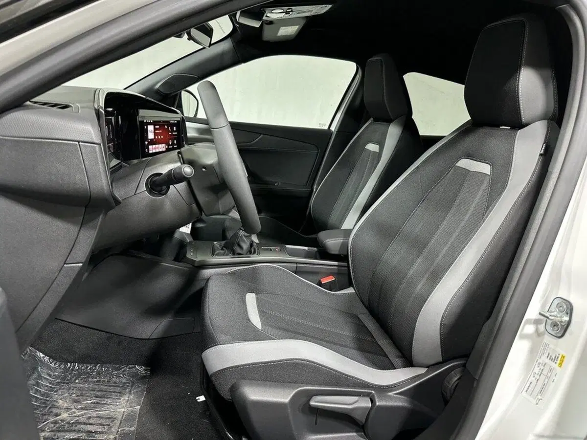 Opel Mokka nuova a Sondrio (10)
