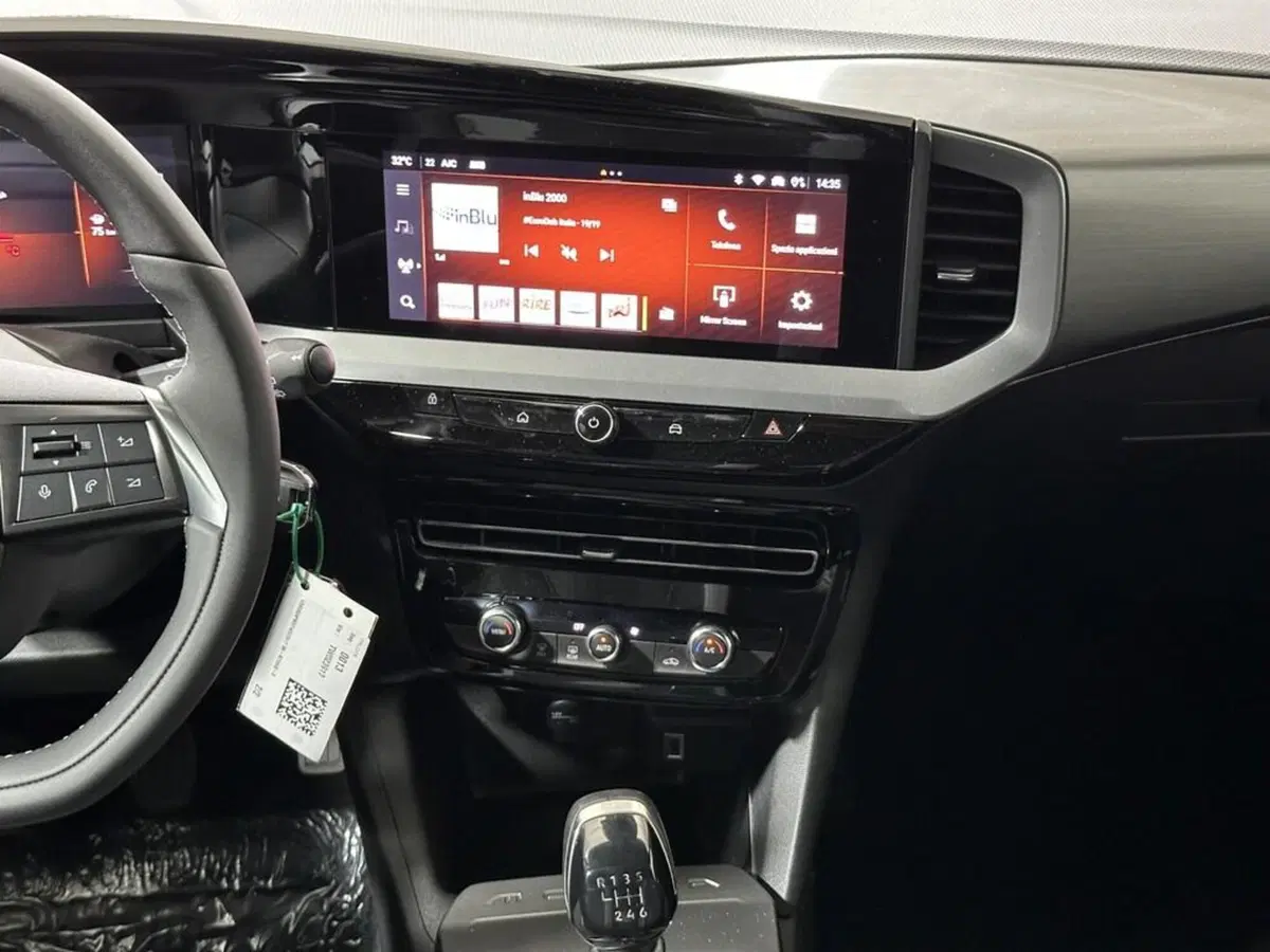 Opel Mokka nuova a Sondrio (14)
