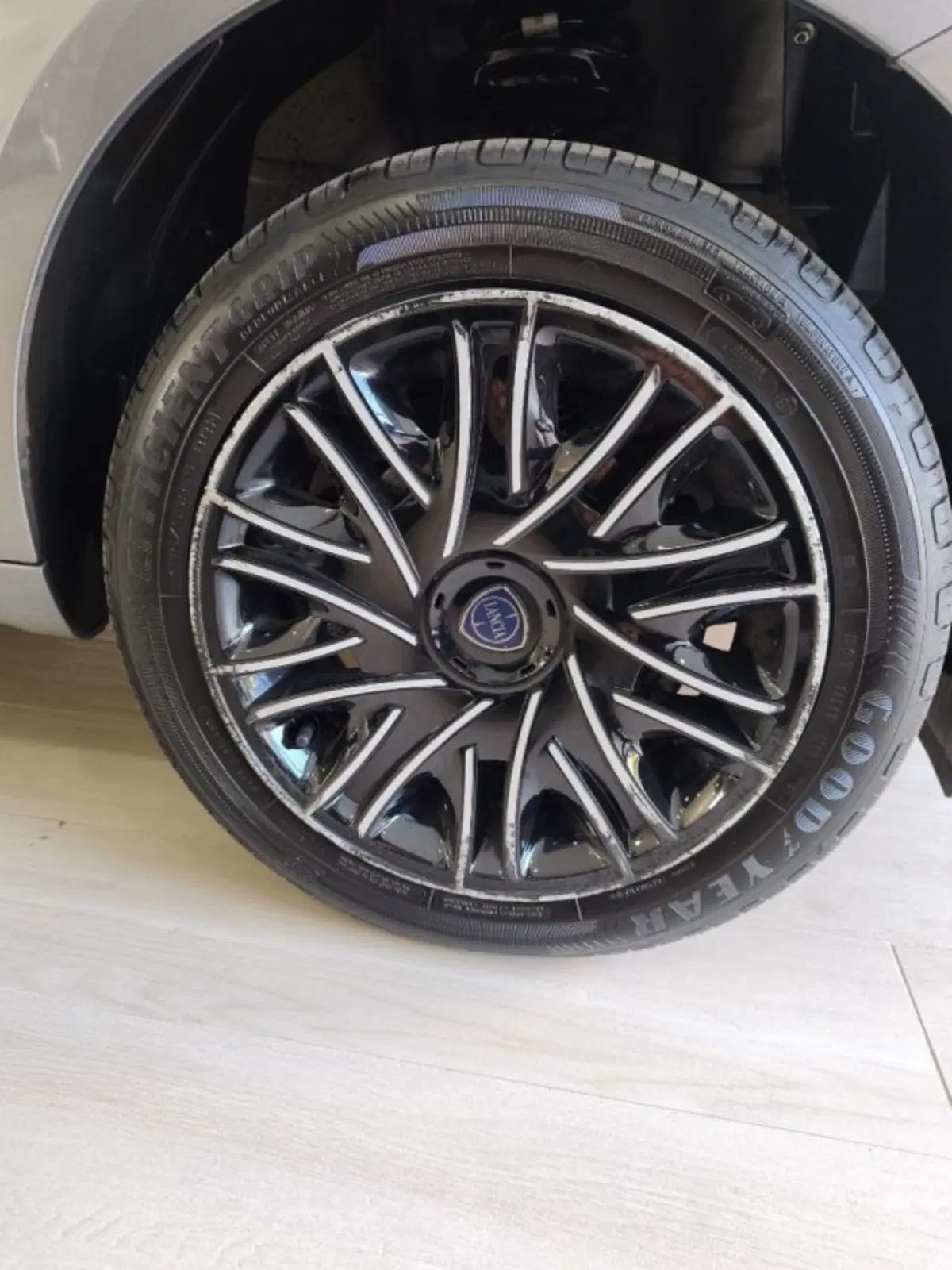 Lancia Ypsilon usata a Torino (11)