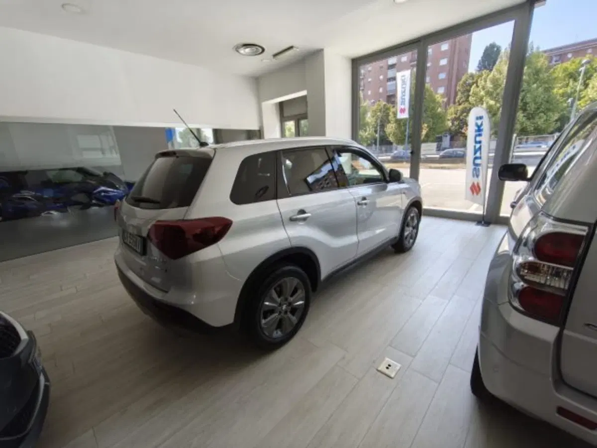 Suzuki Vitara usata a Torino (2)