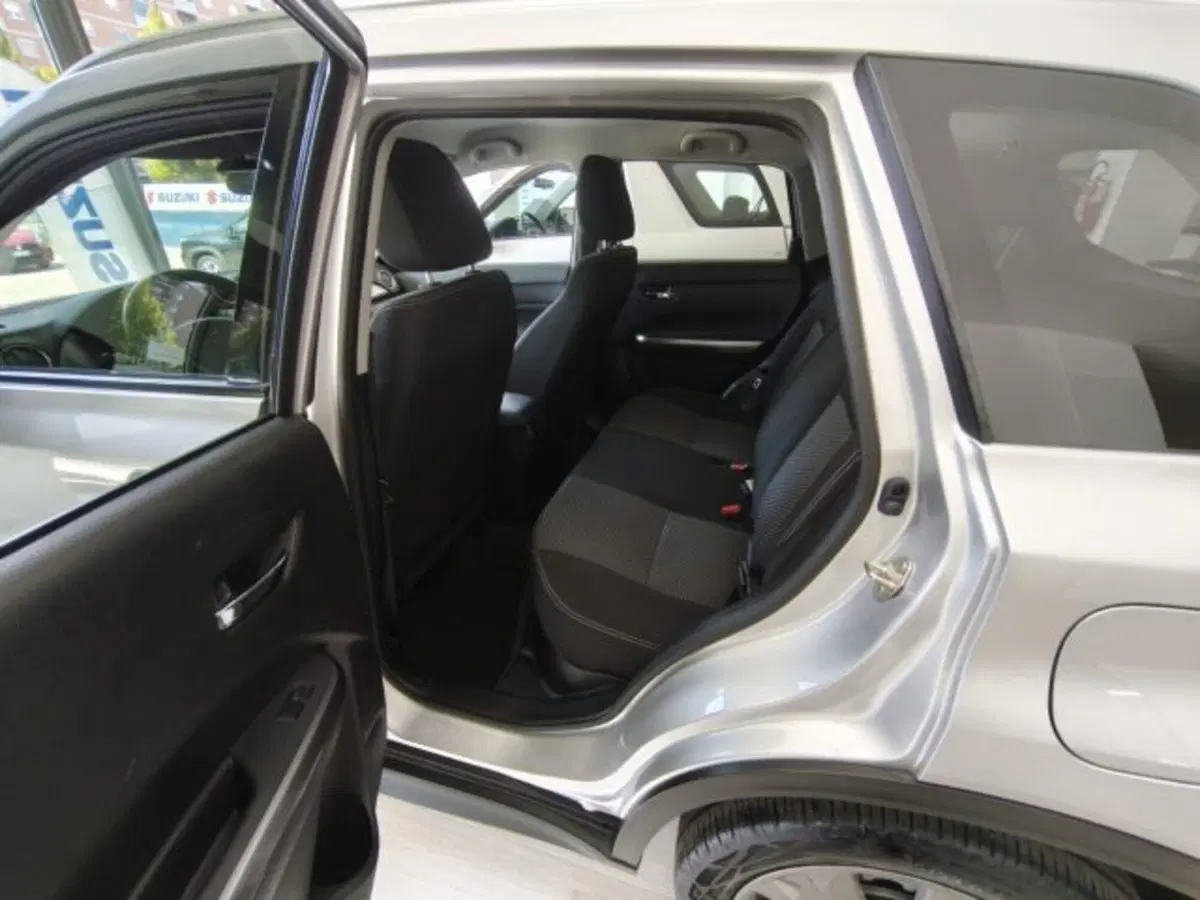 Suzuki Vitara usata a Torino (6)